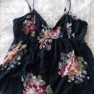 American Eagle Summer Top